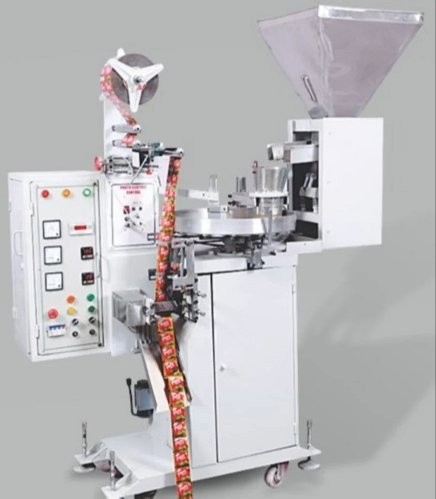 2500 PPH Pan Masala Pouch Packing Machine (5)