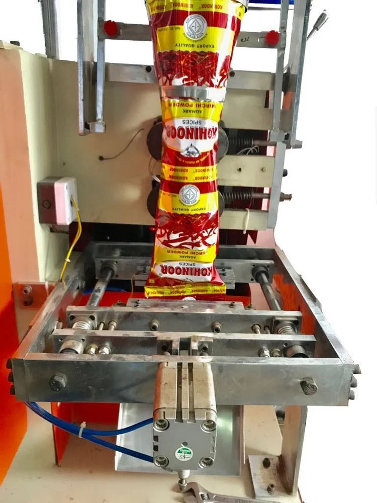 500 PPH Besan Pouch Packing Machine (5)
