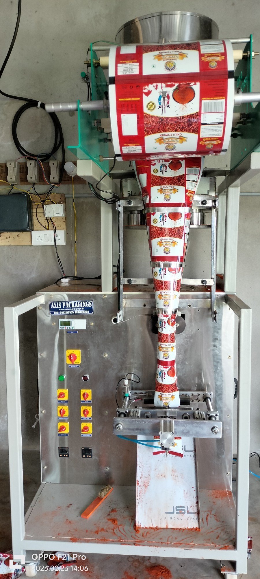 Haldi Powder Packing Machine (4)
