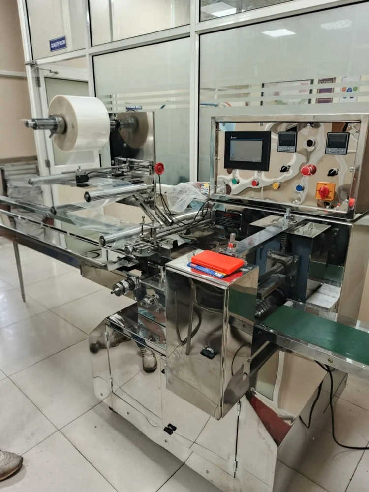 Rusk Packing Machine (5)